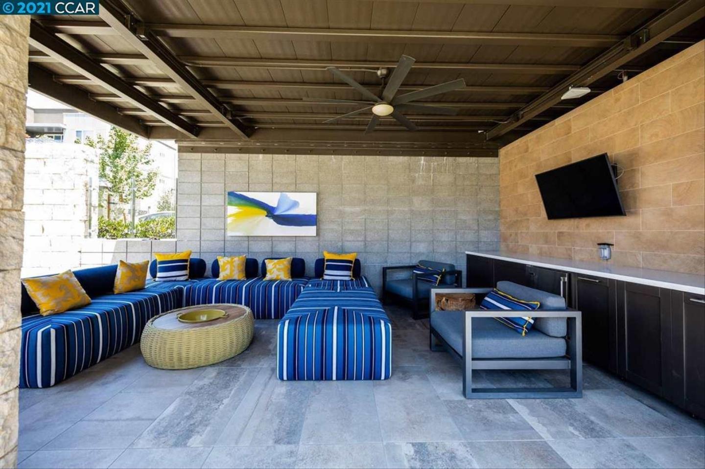 Detail Gallery Image 68 of 90 For 2358 Velocity Cmn #206,  Fremont,  CA 94539 - 2 Beds | 2 Baths