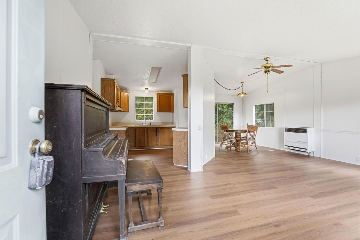 Detail Gallery Image 16 of 51 For 41800 Tassajara Rd, Carmel Valley,  CA 93924 - 2 Beds | 2 Baths