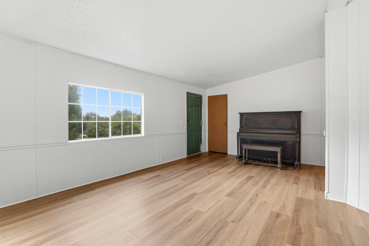 Detail Gallery Image 18 of 51 For 41800 Tassajara Rd, Carmel Valley,  CA 93924 - 2 Beds | 2 Baths