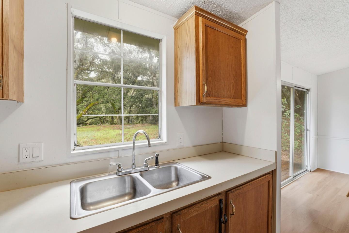 Detail Gallery Image 21 of 51 For 41800 Tassajara Rd, Carmel Valley,  CA 93924 - 2 Beds | 2 Baths