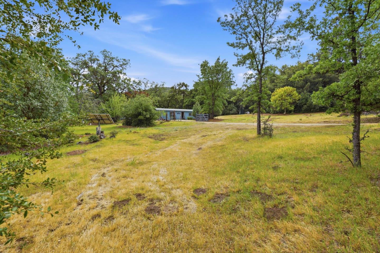 Detail Gallery Image 4 of 51 For 41800 Tassajara Rd, Carmel Valley,  CA 93924 - 2 Beds | 2 Baths