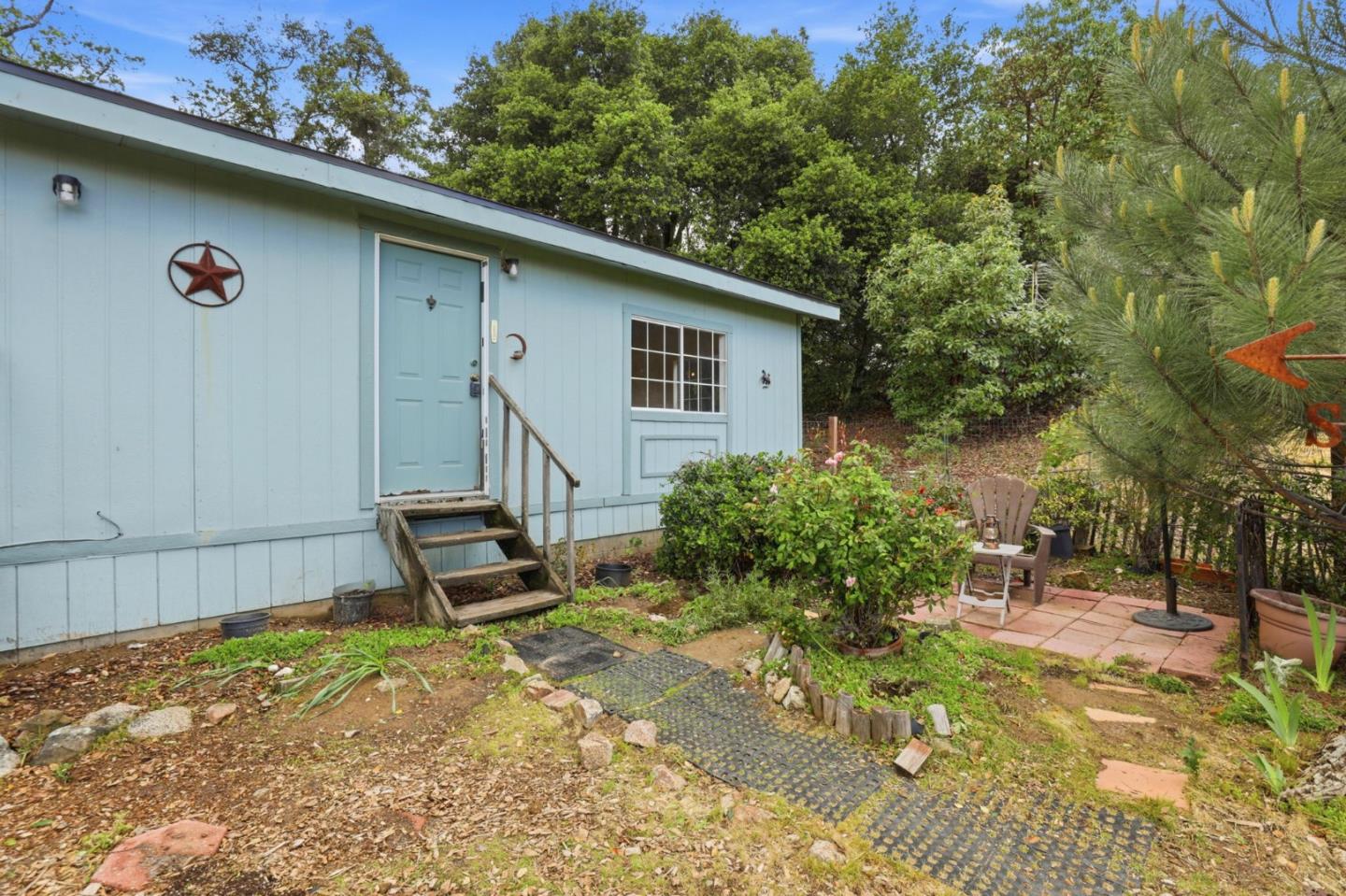 Detail Gallery Image 9 of 51 For 41800 Tassajara Rd, Carmel Valley,  CA 93924 - 2 Beds | 2 Baths