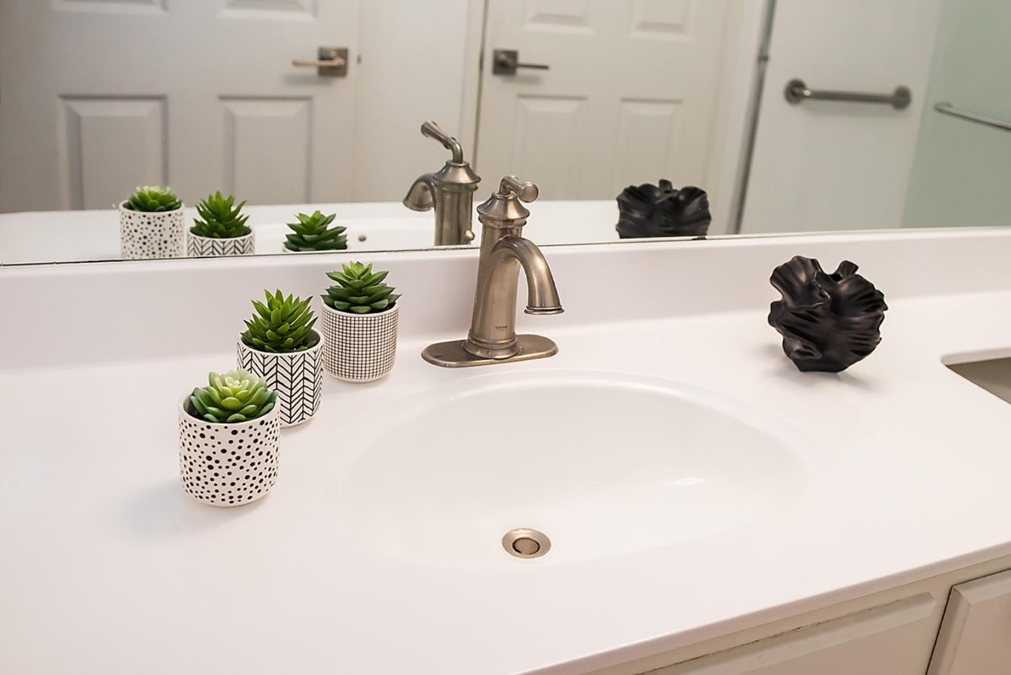 Photo #18: ML82042980 Listing: Photo #18