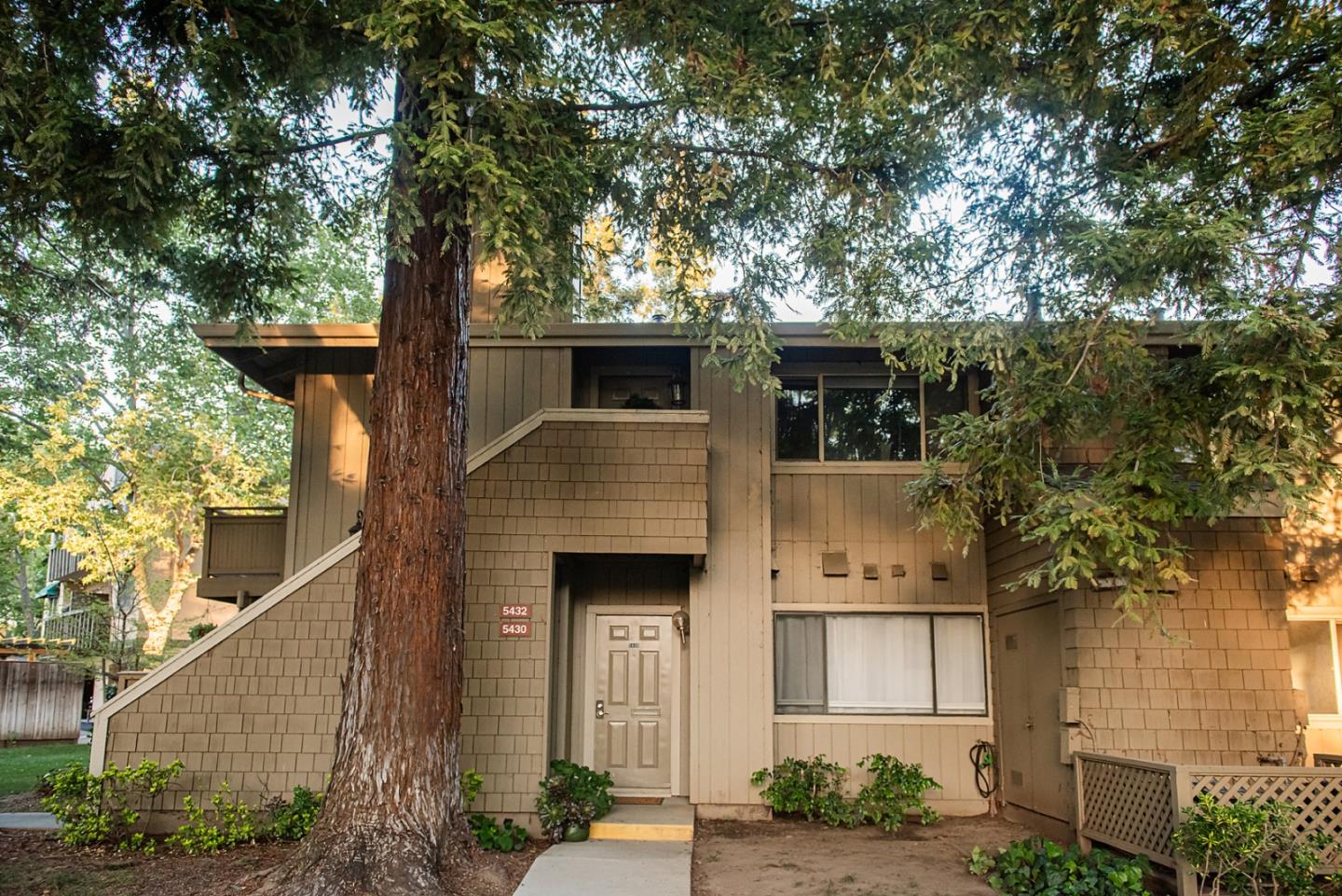 Photo #2: ML82042980 Listing: Photo #2