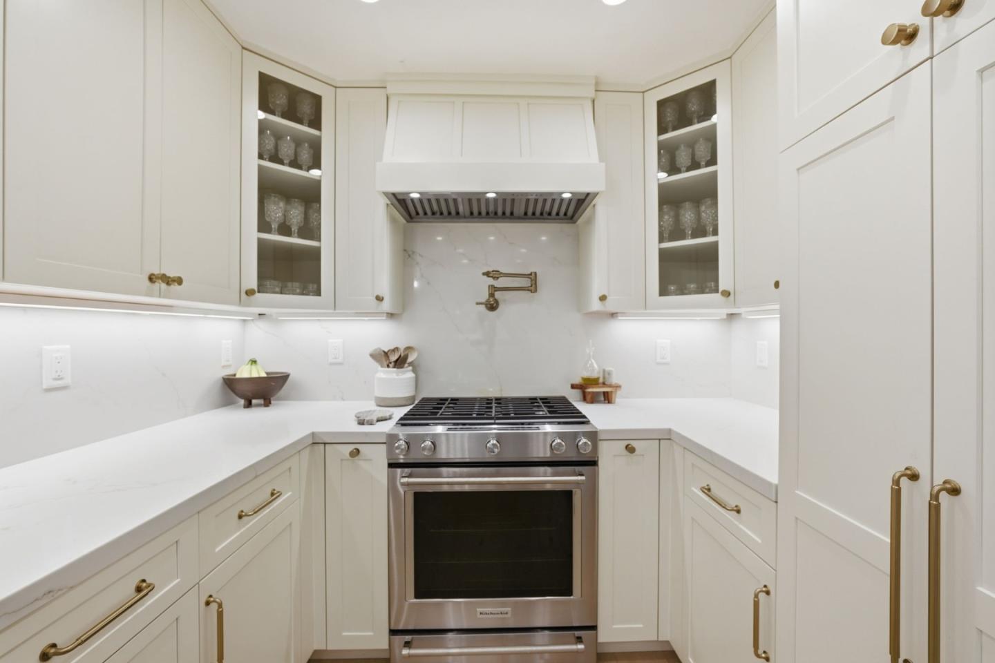 Detail Gallery Image 16 of 46 For 7561 Miller Ave, Gilroy,  CA 95020 - 5 Beds | 3 Baths