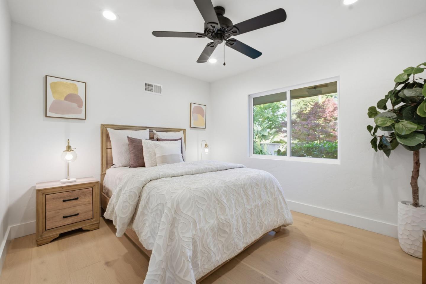 Detail Gallery Image 22 of 46 For 7561 Miller Ave, Gilroy,  CA 95020 - 5 Beds | 3 Baths