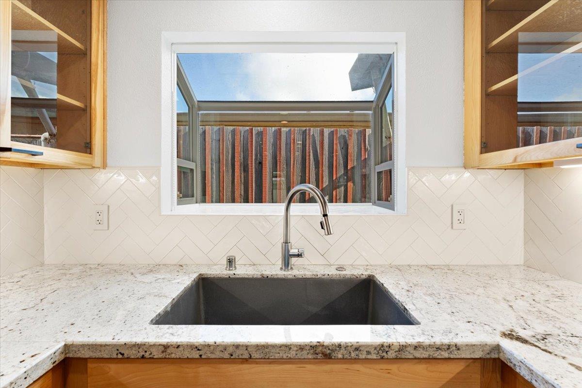 Detail Gallery Image 13 of 35 For 601 Cedar Dr, Watsonville,  CA 95076 - 3 Beds | 1/1 Baths