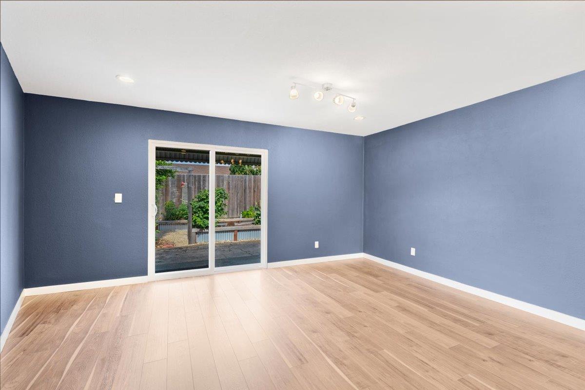 Detail Gallery Image 15 of 35 For 601 Cedar Dr, Watsonville,  CA 95076 - 3 Beds | 1/1 Baths