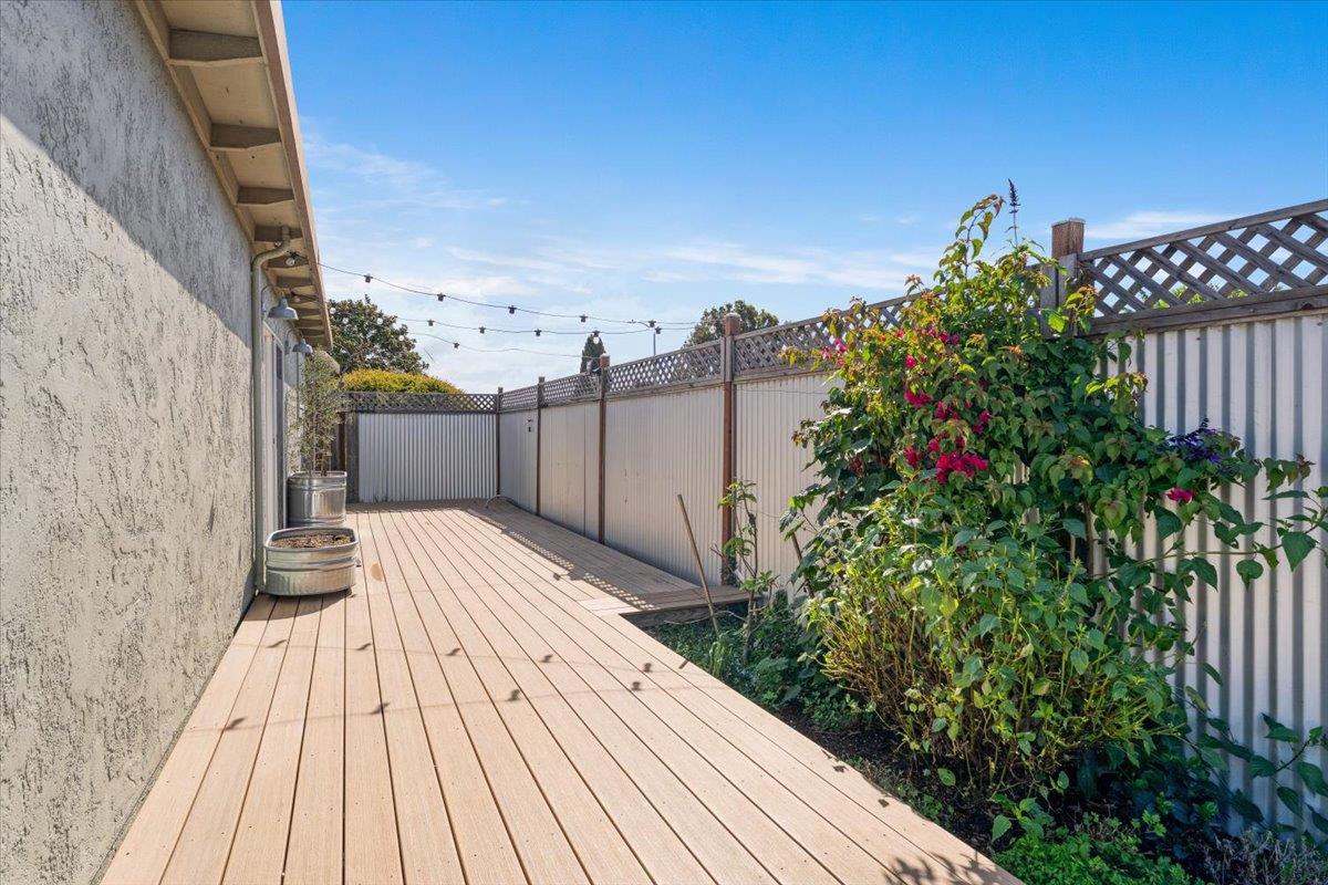 Detail Gallery Image 26 of 35 For 601 Cedar Dr, Watsonville,  CA 95076 - 3 Beds | 1/1 Baths