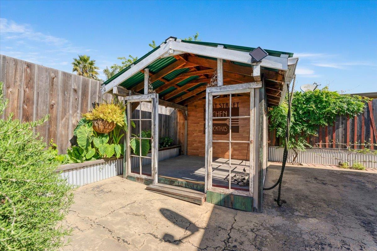 Detail Gallery Image 29 of 35 For 601 Cedar Dr, Watsonville,  CA 95076 - 3 Beds | 1/1 Baths