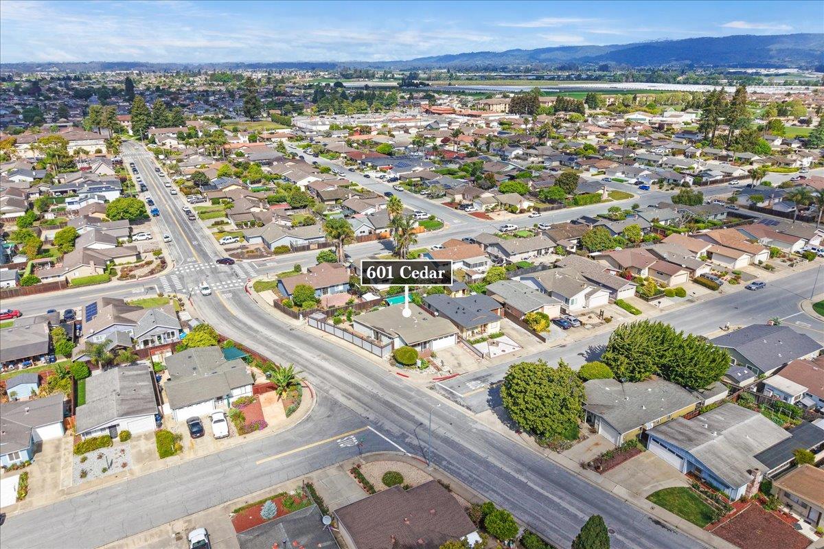 Detail Gallery Image 34 of 35 For 601 Cedar Dr, Watsonville,  CA 95076 - 3 Beds | 1/1 Baths