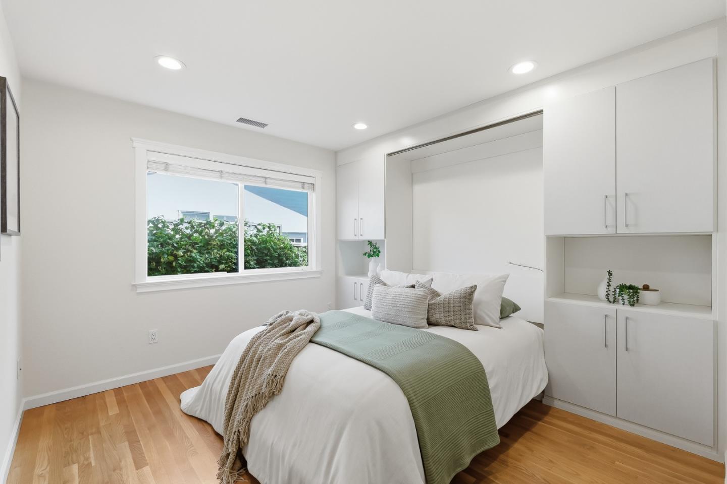 Detail Gallery Image 27 of 47 For 1095 Noriega Ave, Sunnyvale,  CA 94086 - 3 Beds | 2 Baths