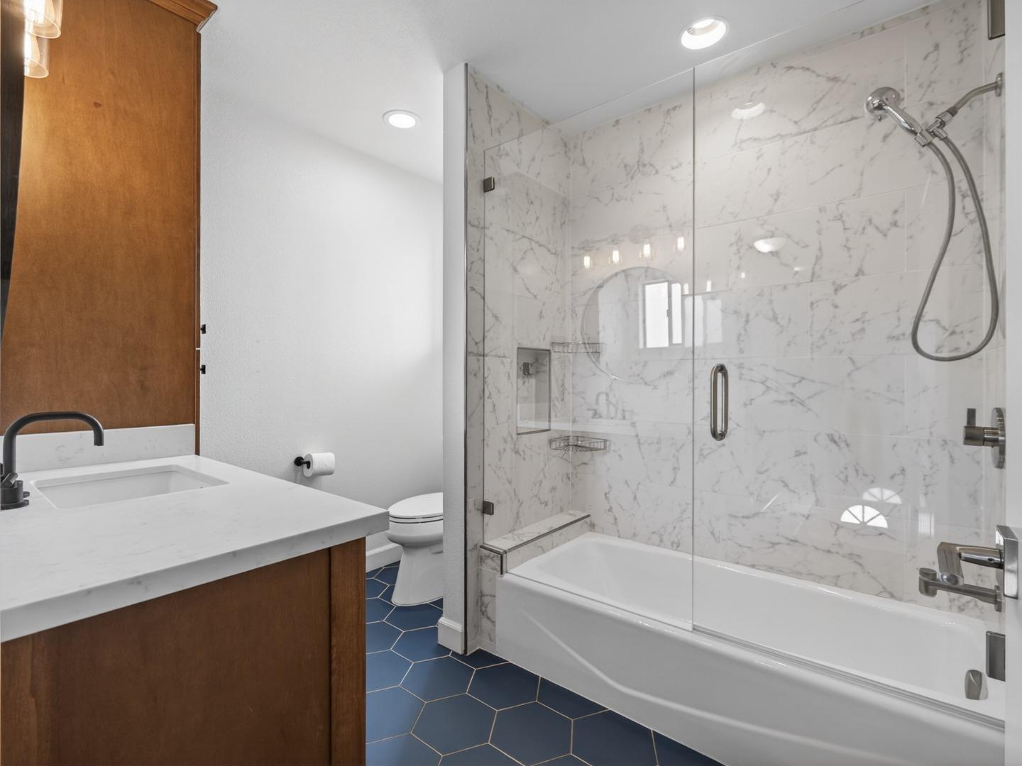 Detail Gallery Image 32 of 46 For 1764 Del Mar Ct, Santa Cruz,  CA 95062 - 3 Beds | 2/1 Baths