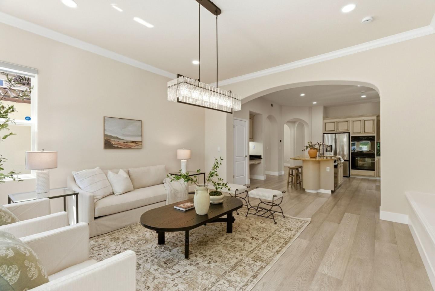 Detail Gallery Image 11 of 53 For 2631 Club Dr, Gilroy,  CA 95020 - 5 Beds | 3/1 Baths