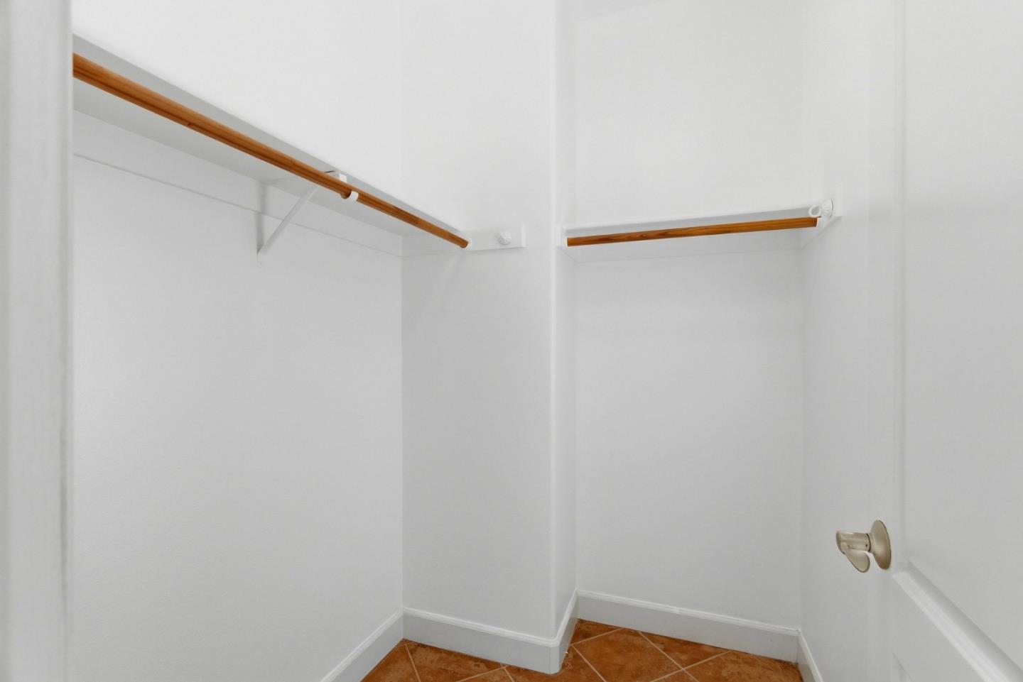 Detail Gallery Image 19 of 53 For 2631 Club Dr, Gilroy,  CA 95020 - 5 Beds | 3/1 Baths