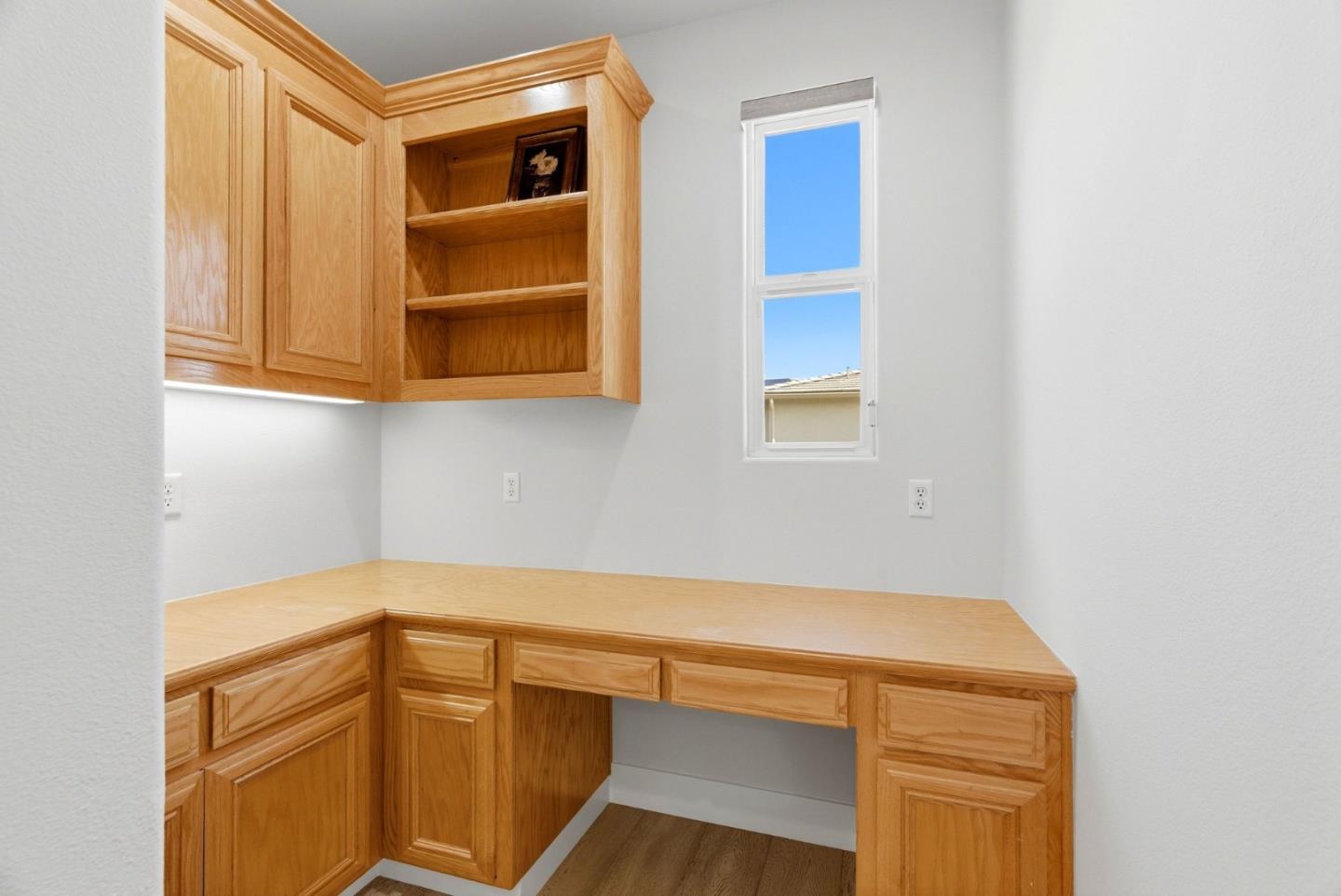 Detail Gallery Image 27 of 53 For 2631 Club Dr, Gilroy,  CA 95020 - 5 Beds | 3/1 Baths