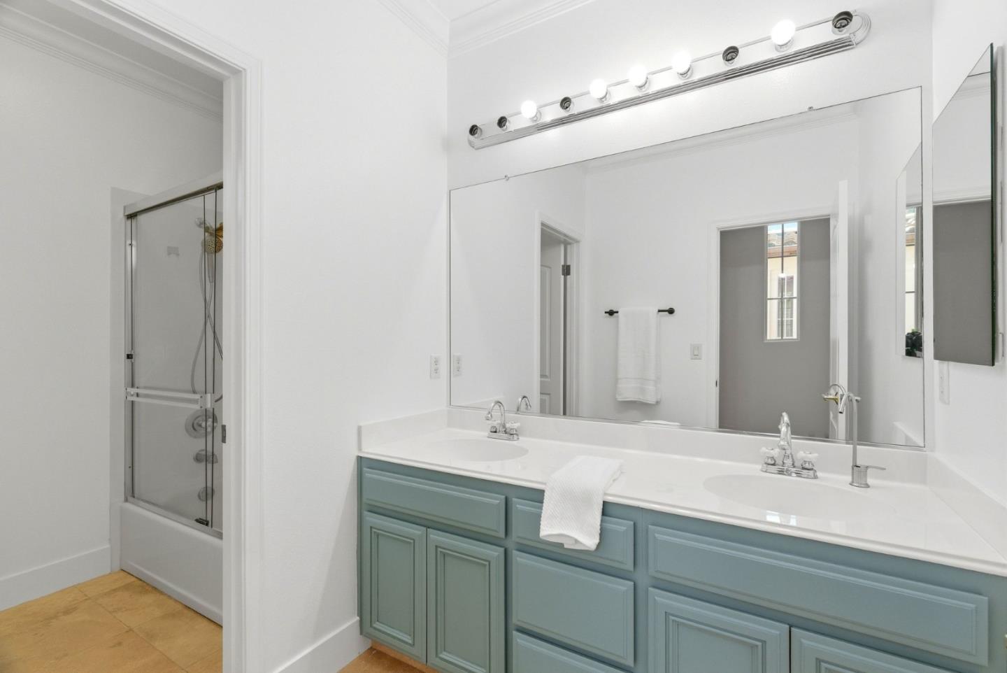 Detail Gallery Image 32 of 53 For 2631 Club Dr, Gilroy,  CA 95020 - 5 Beds | 3/1 Baths