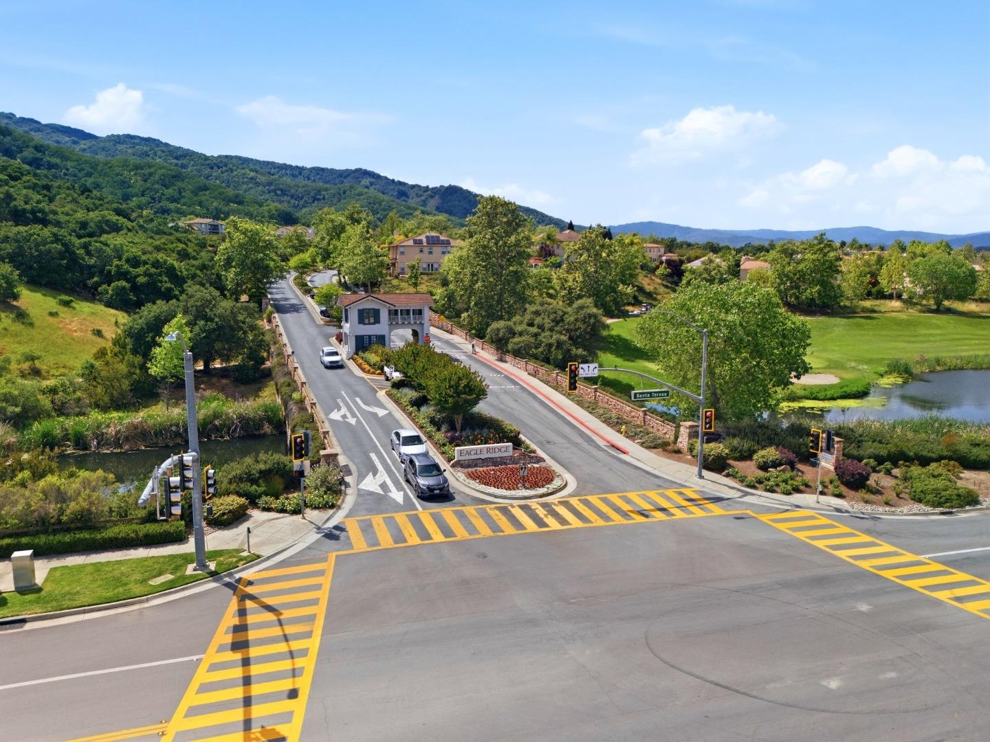 Detail Gallery Image 39 of 53 For 2631 Club Dr, Gilroy,  CA 95020 - 5 Beds | 3/1 Baths