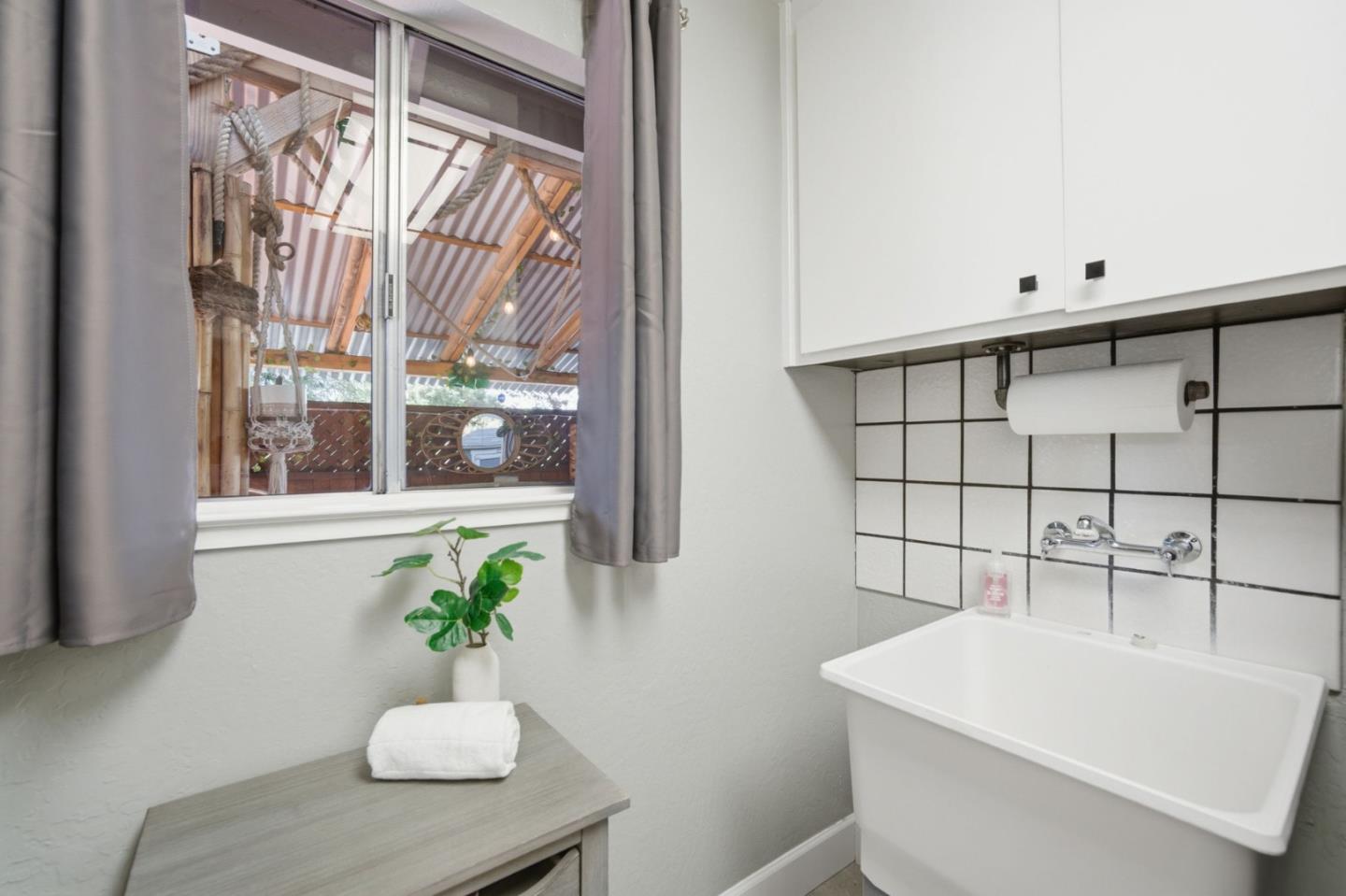 8684 Hihn Road, Ben Lomond, CA, 95005