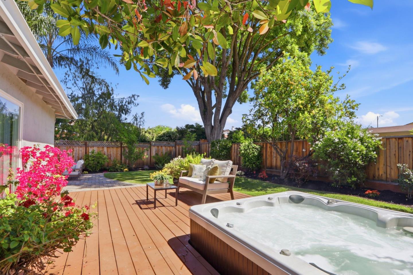 Detail Gallery Image 34 of 51 For 6670 Mount Holly Dr, San Jose,  CA 95120 - 4 Beds | 2 Baths