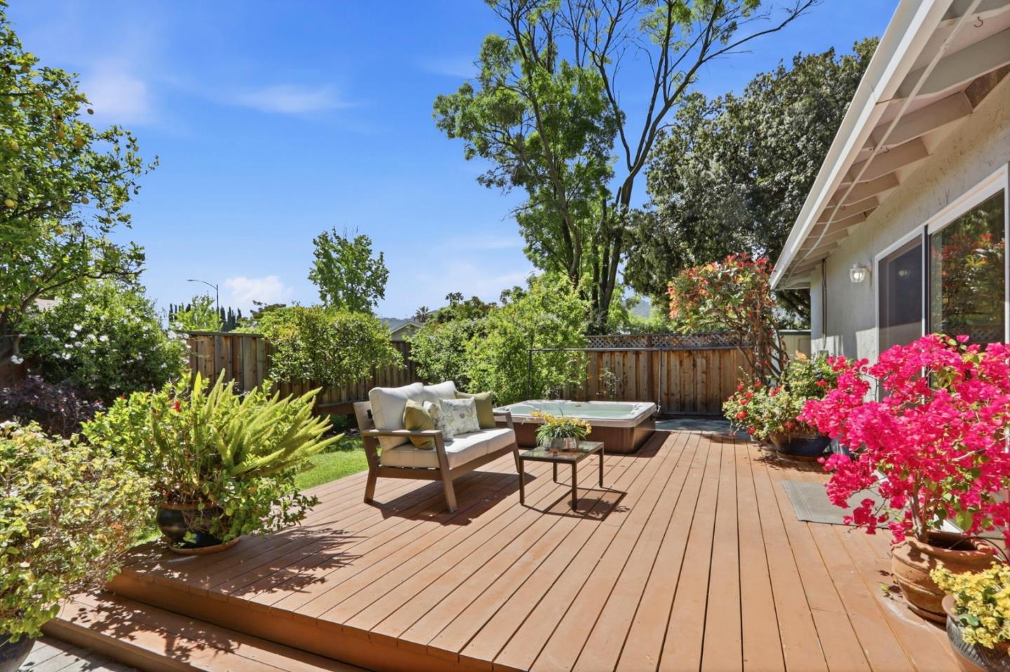 Detail Gallery Image 37 of 51 For 6670 Mount Holly Dr, San Jose,  CA 95120 - 4 Beds | 2 Baths