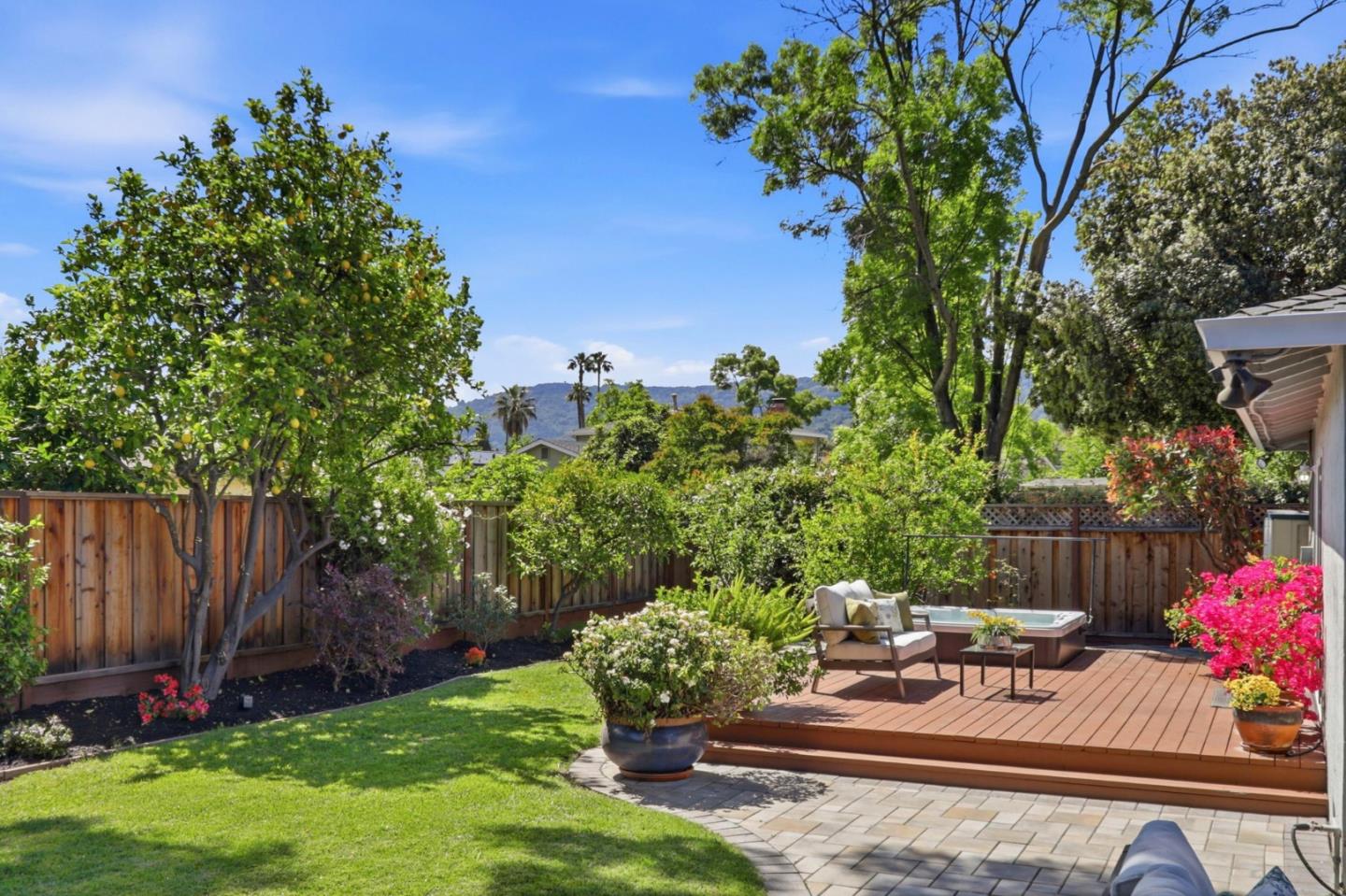 Detail Gallery Image 38 of 51 For 6670 Mount Holly Dr, San Jose,  CA 95120 - 4 Beds | 2 Baths