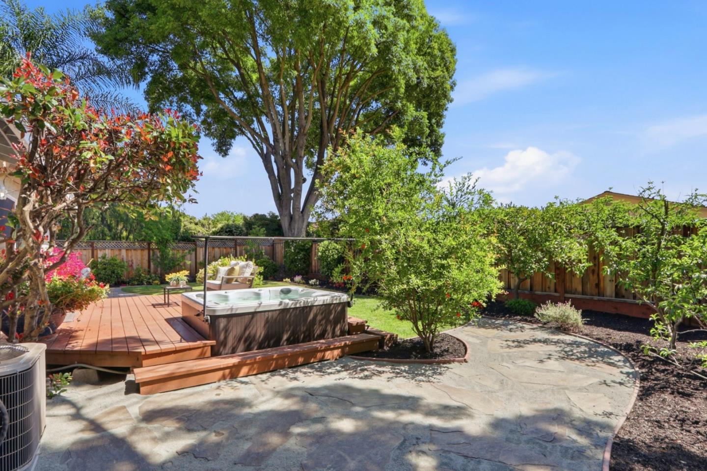 Detail Gallery Image 41 of 51 For 6670 Mount Holly Dr, San Jose,  CA 95120 - 4 Beds | 2 Baths