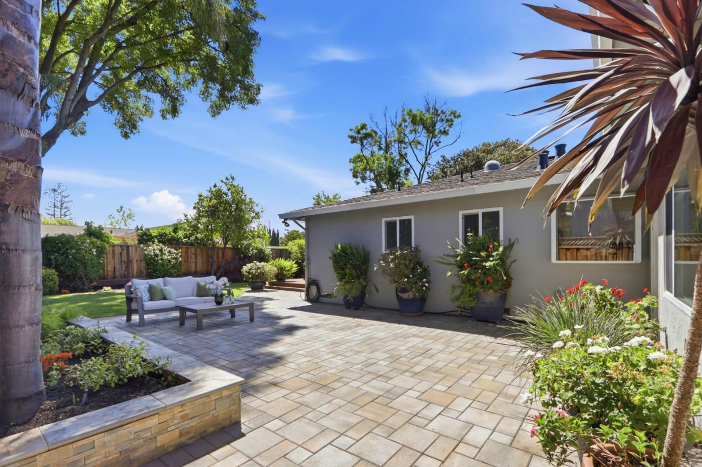 Detail Gallery Image 44 of 51 For 6670 Mount Holly Dr, San Jose,  CA 95120 - 4 Beds | 2 Baths