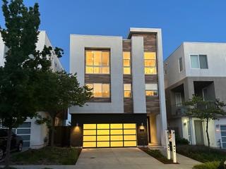 Detail Gallery Image 2 of 38 For 3072 Valley of Hearts Delight Pl, San Jose,  CA 95136 - 4 Beds | 3/1 Baths