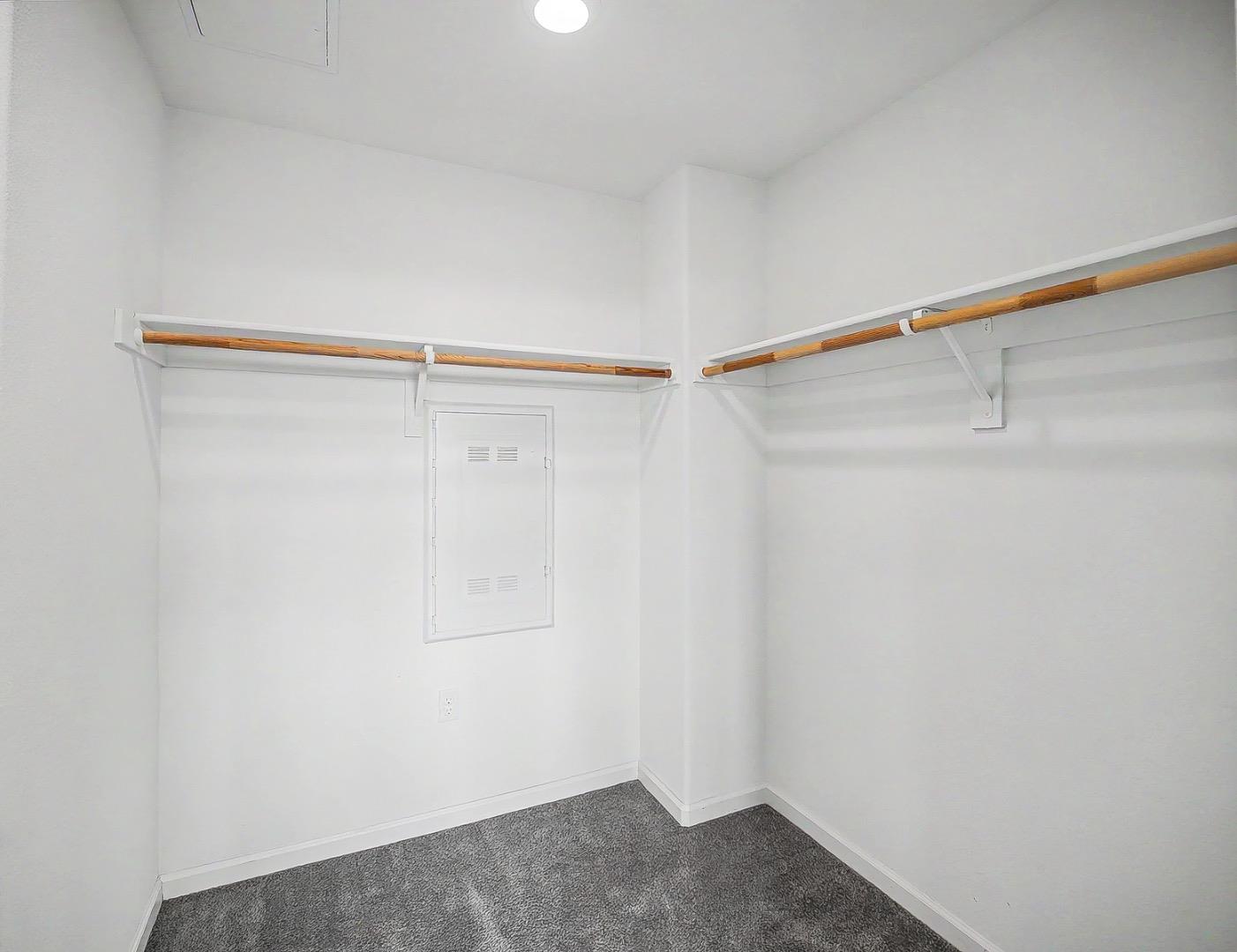 Detail Gallery Image 23 of 38 For 3072 Valley of Hearts Delight Pl, San Jose,  CA 95136 - 4 Beds | 3/1 Baths