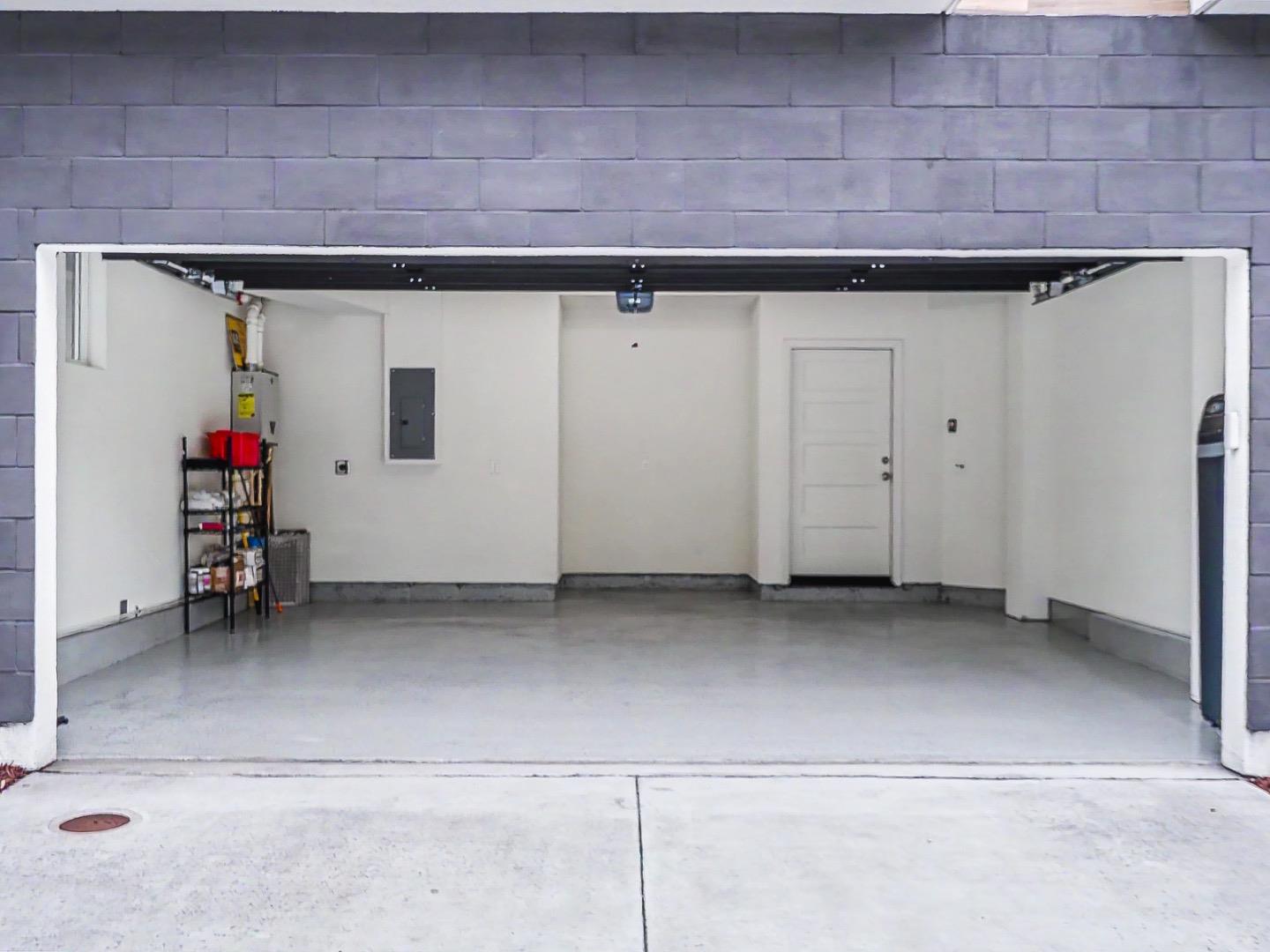 Detail Gallery Image 33 of 38 For 3072 Valley of Hearts Delight Pl, San Jose,  CA 95136 - 4 Beds | 3/1 Baths