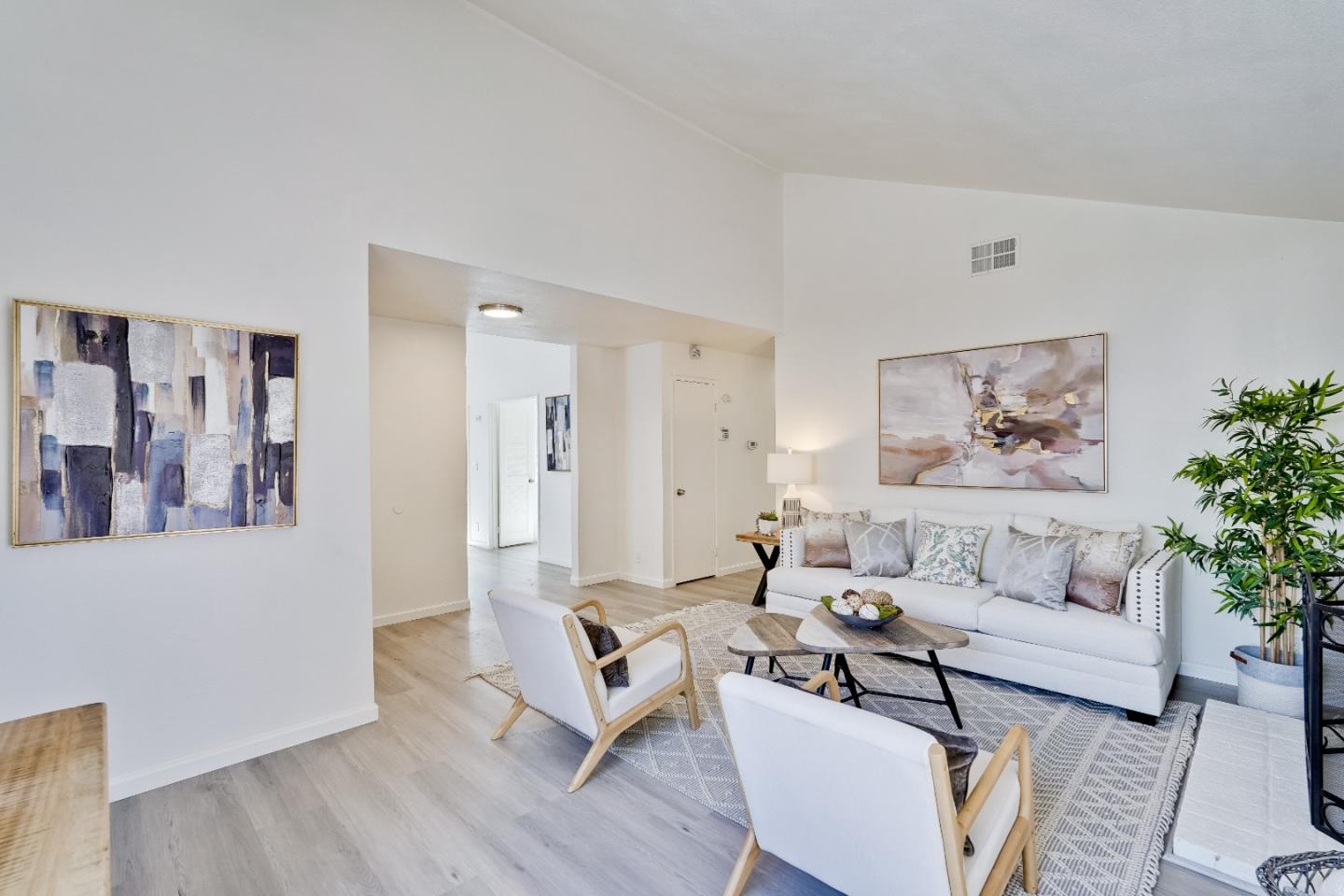 Detail Gallery Image 10 of 50 For 23 Southfield Ct, San Jose,  CA 95138 - 4 Beds | 2 Baths