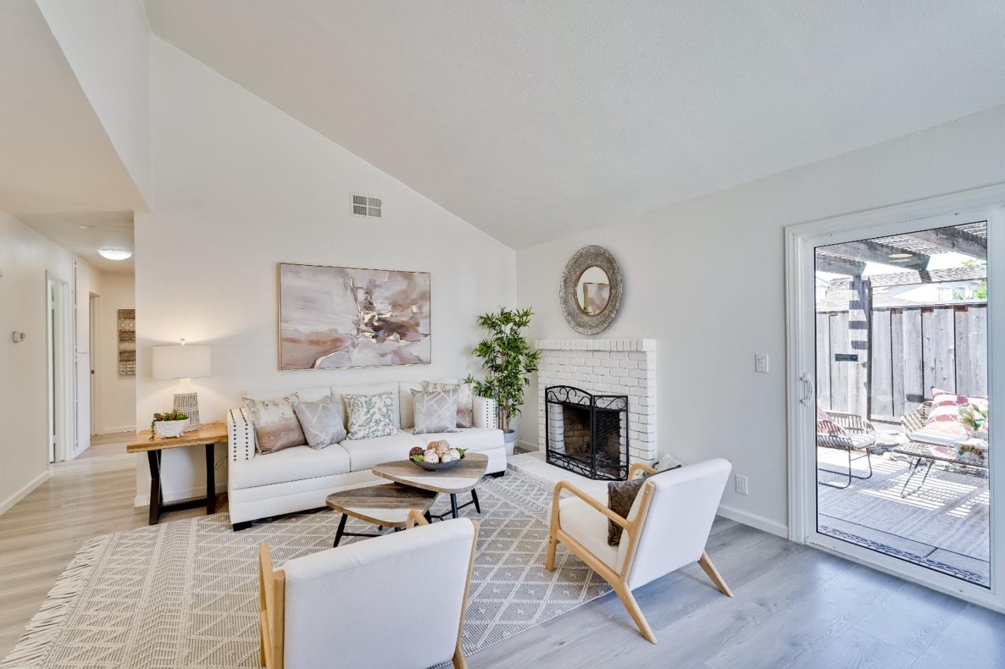 Detail Gallery Image 11 of 50 For 23 Southfield Ct, San Jose,  CA 95138 - 4 Beds | 2 Baths