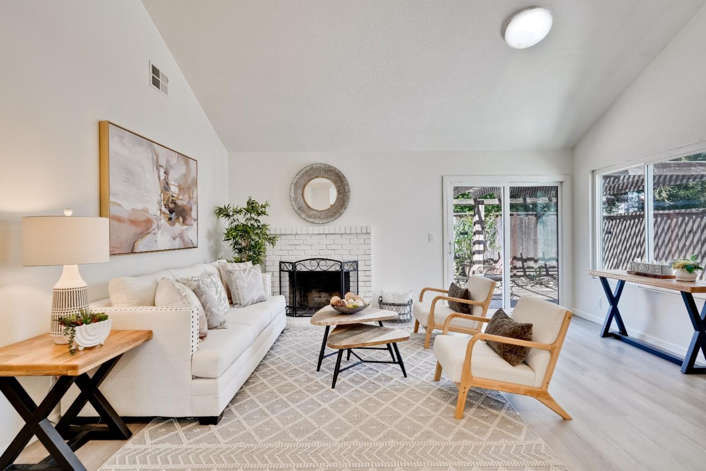 Detail Gallery Image 9 of 50 For 23 Southfield Ct, San Jose,  CA 95138 - 4 Beds | 2 Baths