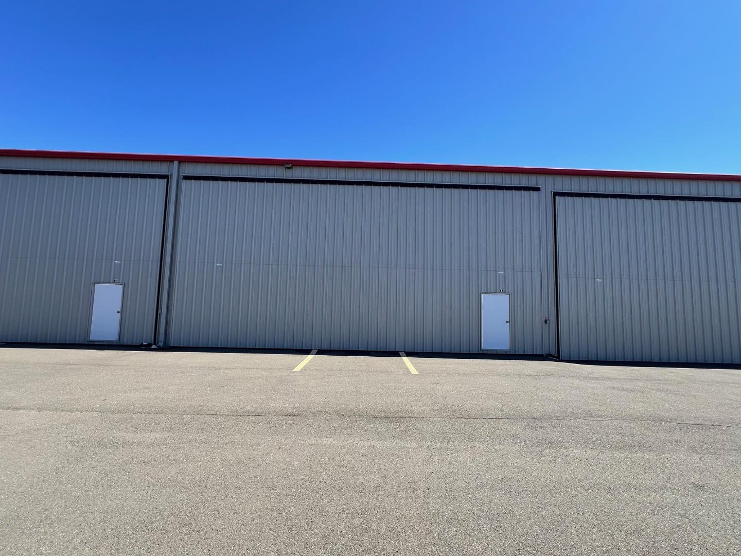 Detail Gallery Image 3 of 5 For 20999 Skywest Dr #B14,  Hayward,  CA 94541 - – Beds | – Baths