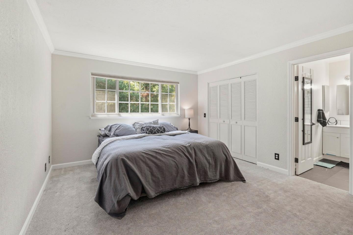 Detail Gallery Image 11 of 22 For 7135 Yorktown Dr, Gilroy,  CA 95020 - 4 Beds | 2/1 Baths