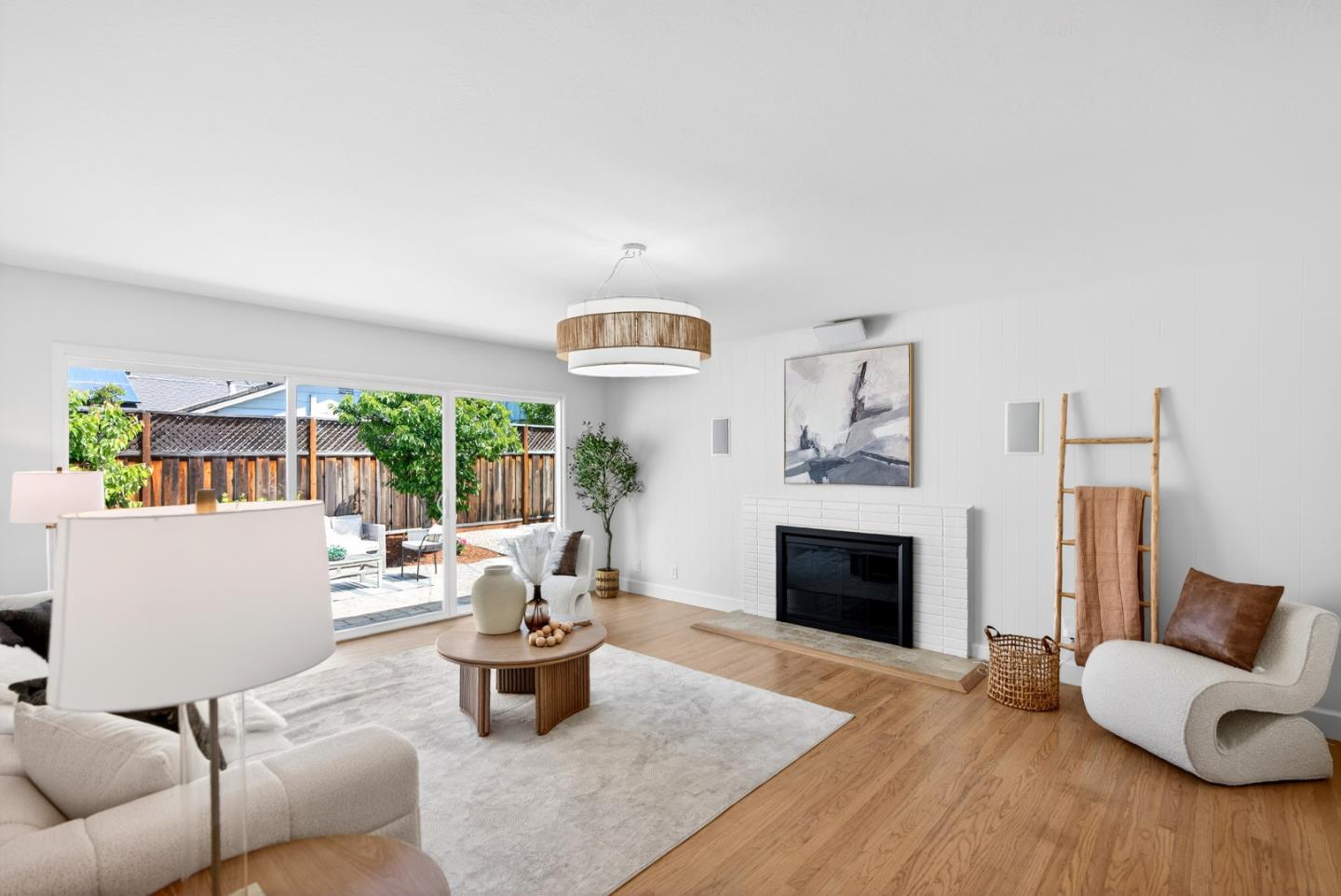 Detail Gallery Image 2 of 48 For 1514 Barton Dr, Sunnyvale,  CA 94087 - 5 Beds | 4 Baths