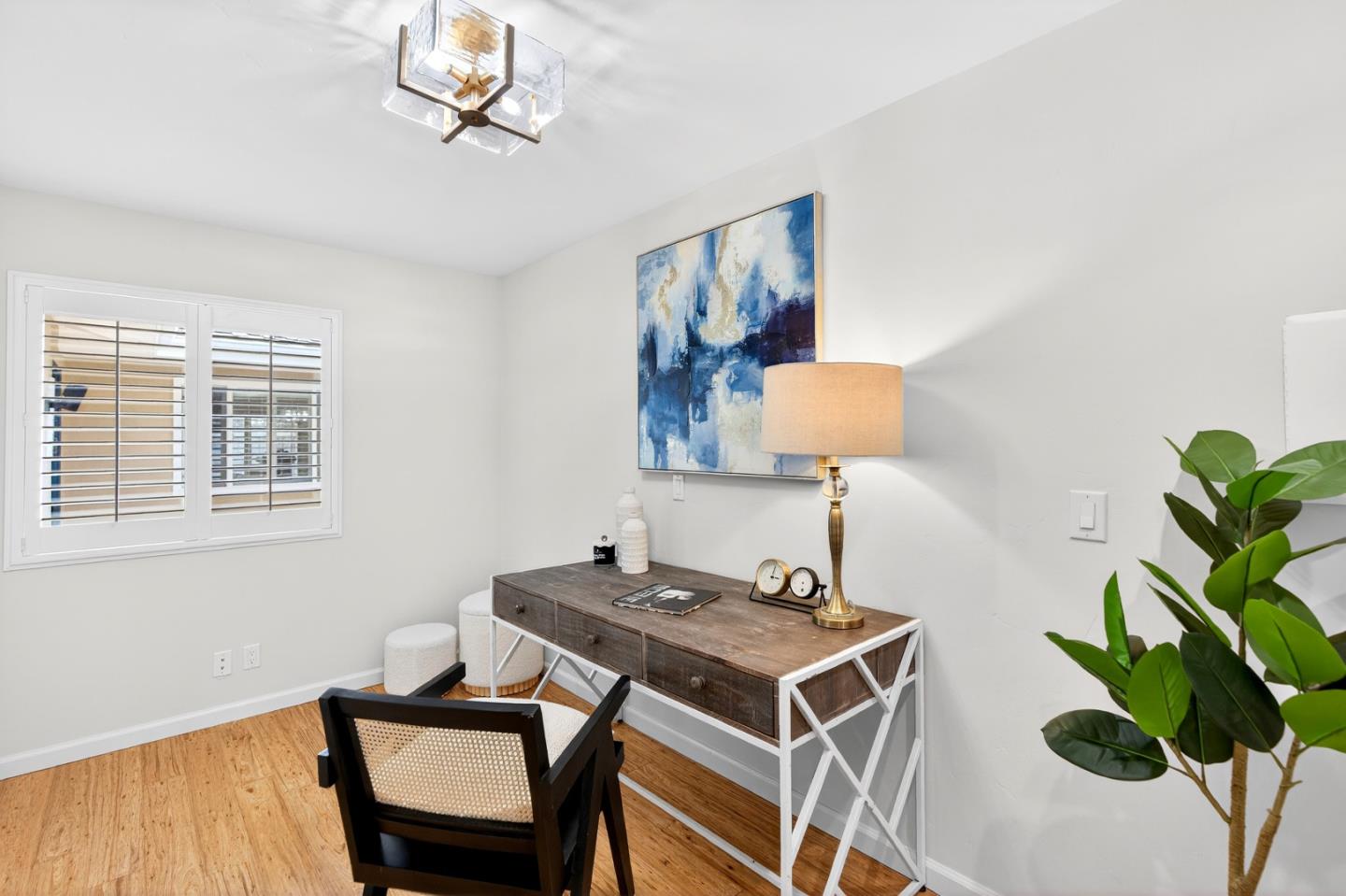 Detail Gallery Image 20 of 48 For 1514 Barton Dr, Sunnyvale,  CA 94087 - 5 Beds | 4 Baths