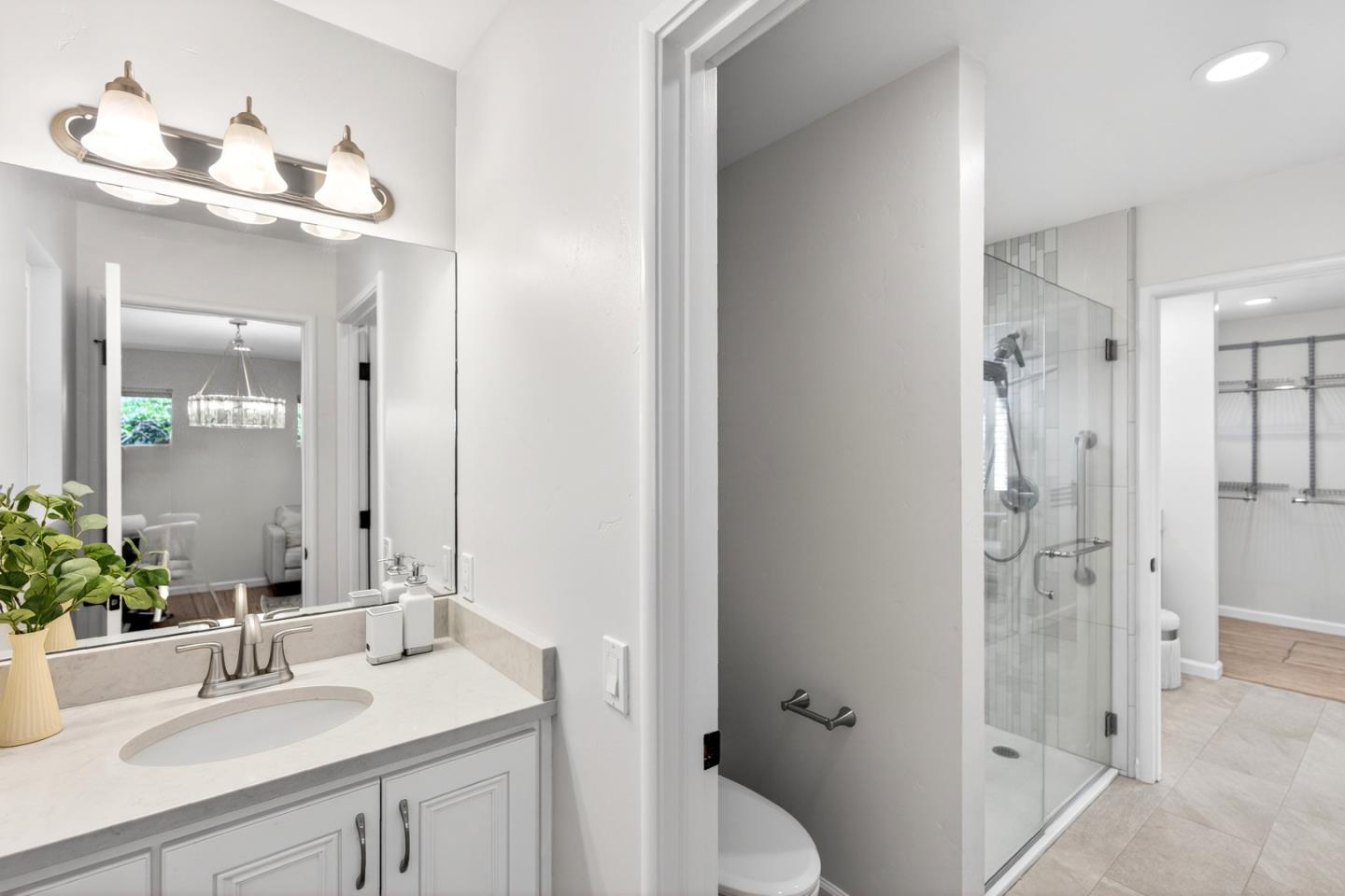 Detail Gallery Image 31 of 48 For 1514 Barton Dr, Sunnyvale,  CA 94087 - 5 Beds | 4 Baths