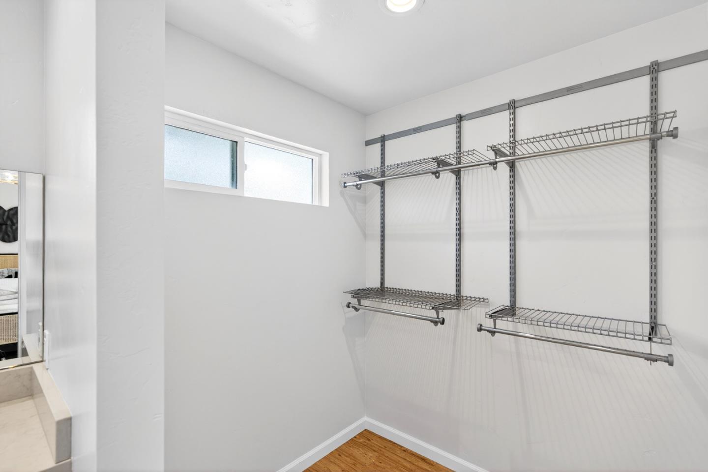 Detail Gallery Image 33 of 48 For 1514 Barton Dr, Sunnyvale,  CA 94087 - 5 Beds | 4 Baths