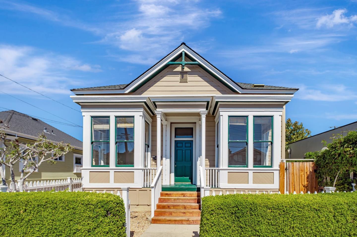 120 Maple Street, Santa Cruz, CA, 95060