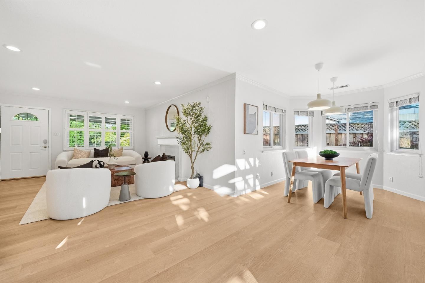 Detail Gallery Image 11 of 45 For 2734 Coit Dr, San Jose,  CA 95124 - 3 Beds | 2/1 Baths