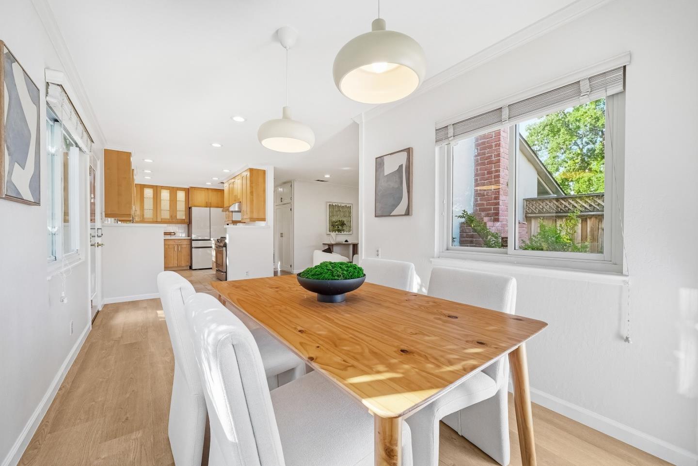 Detail Gallery Image 12 of 45 For 2734 Coit Dr, San Jose,  CA 95124 - 3 Beds | 2/1 Baths