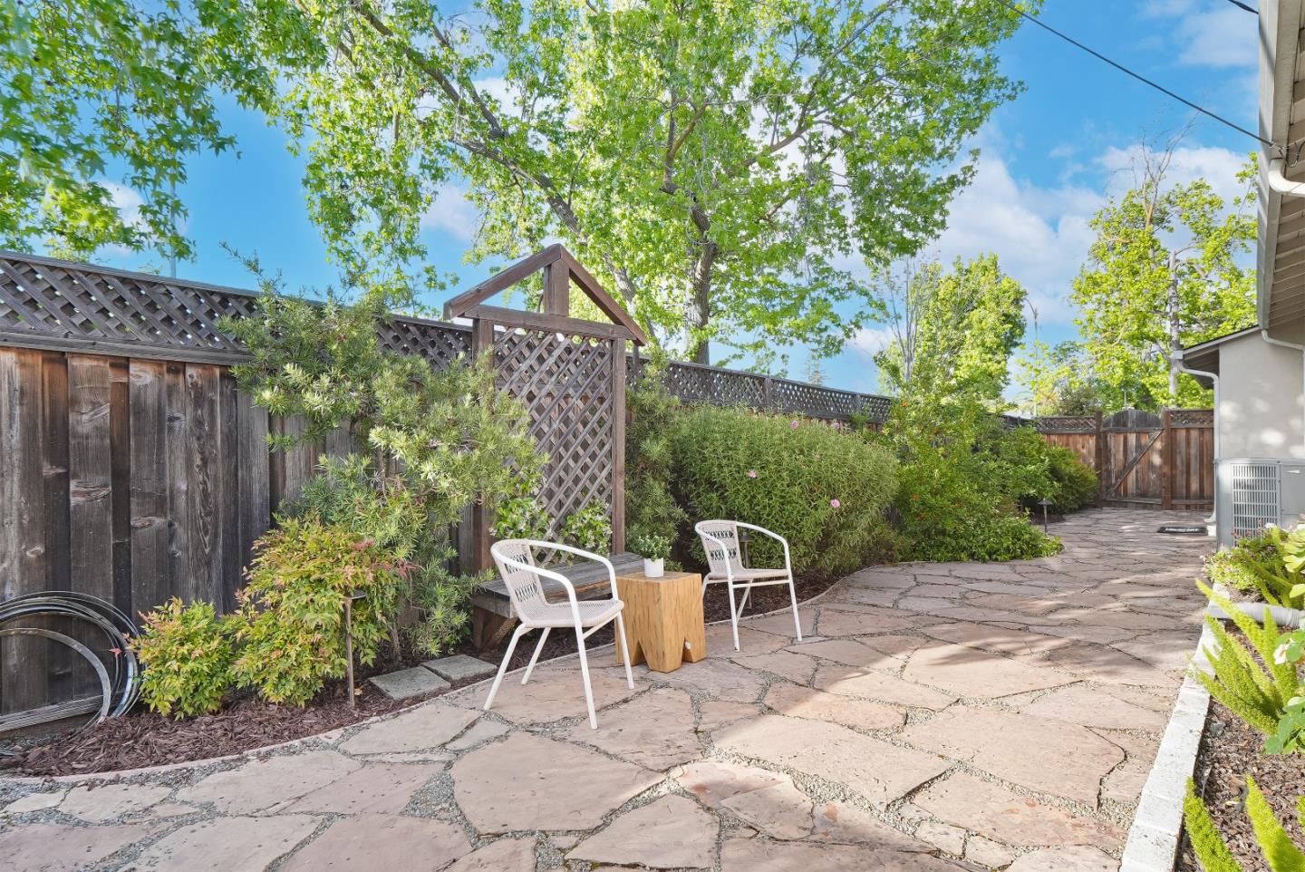 Detail Gallery Image 32 of 45 For 2734 Coit Dr, San Jose,  CA 95124 - 3 Beds | 2/1 Baths