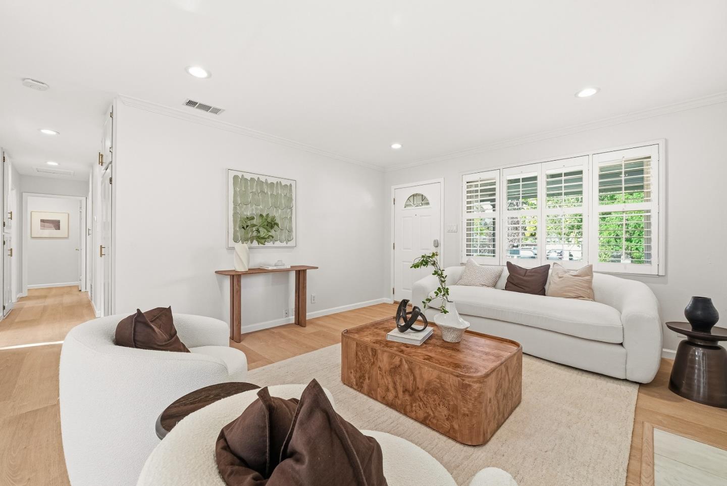 Detail Gallery Image 4 of 45 For 2734 Coit Dr, San Jose,  CA 95124 - 3 Beds | 2/1 Baths