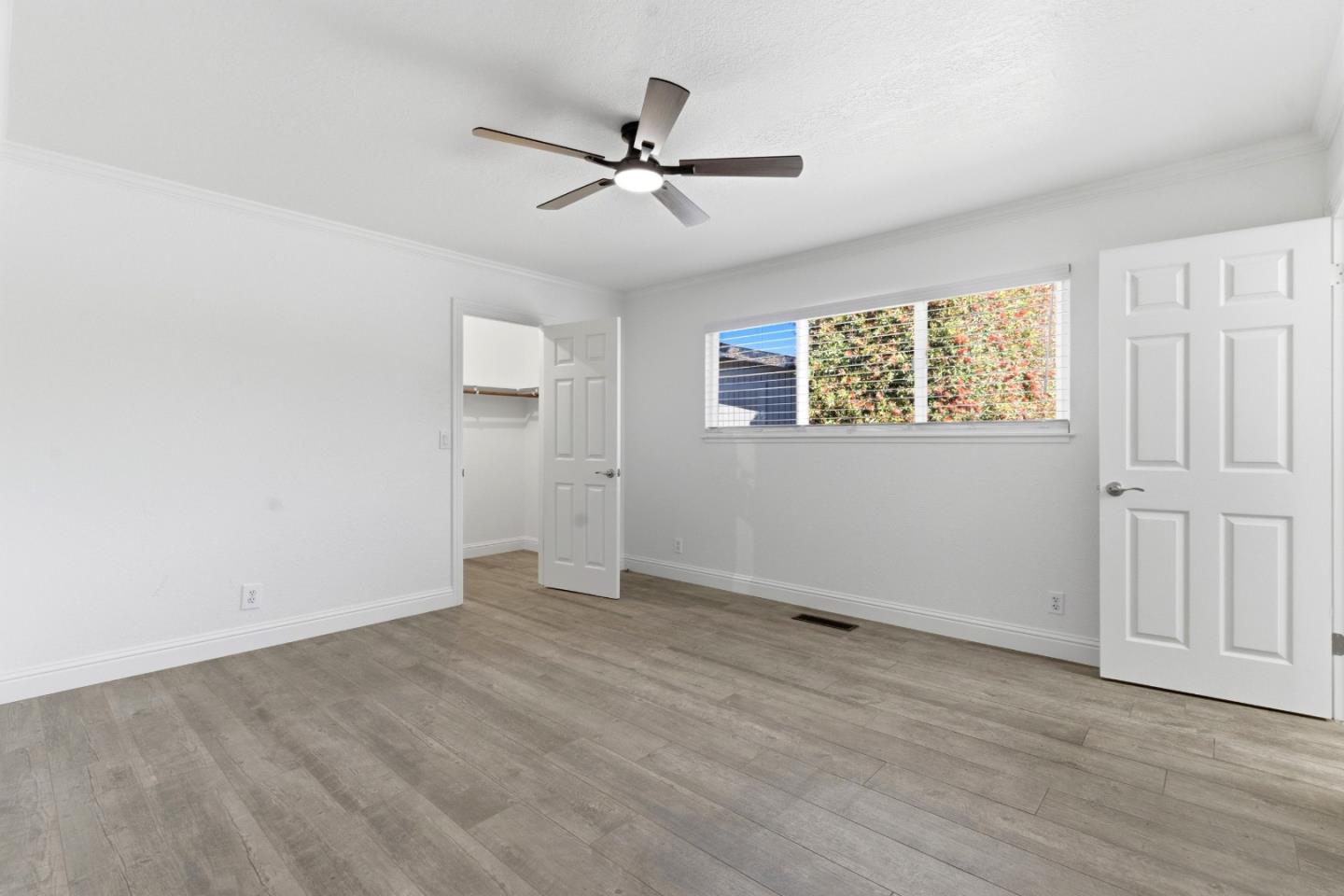 Detail Gallery Image 17 of 42 For 1660 Monte Vista Dr, Hollister,  CA 95023 - 3 Beds | 2 Baths