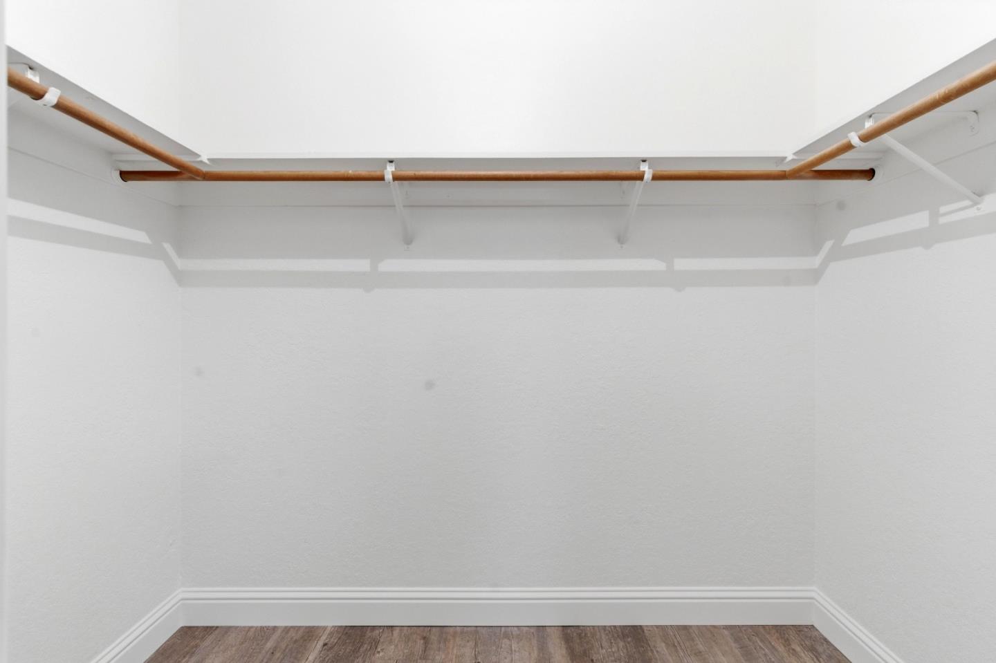 Detail Gallery Image 19 of 42 For 1660 Monte Vista Dr, Hollister,  CA 95023 - 3 Beds | 2 Baths