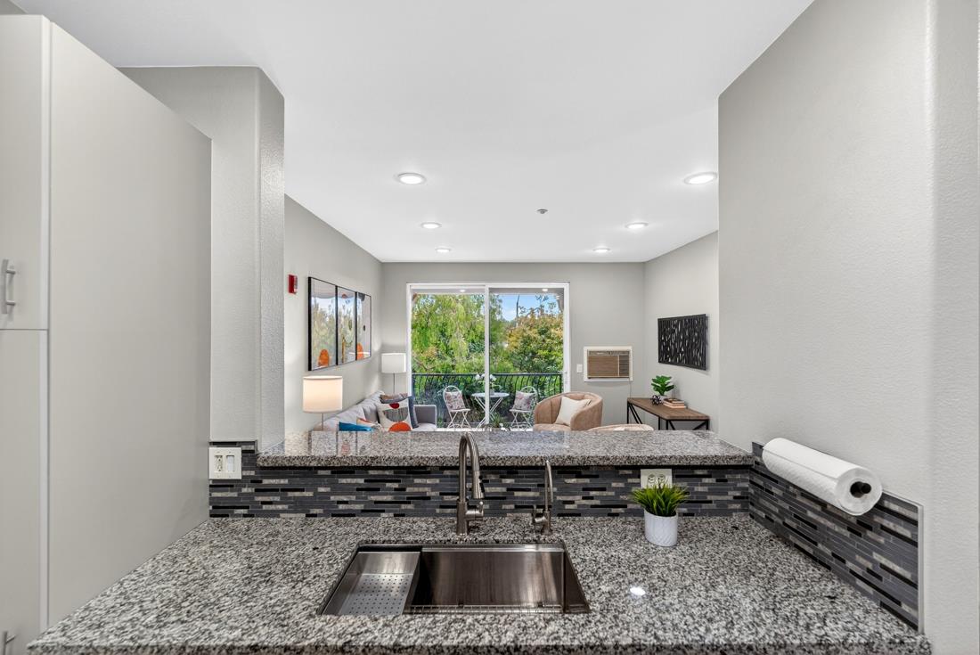 Detail Gallery Image 10 of 36 For 35509 Monterra Ter #201,  Union City,  CA 94587 - 2 Beds | 2 Baths