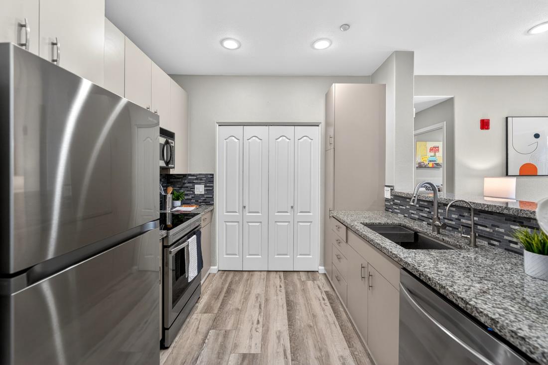 Detail Gallery Image 7 of 36 For 35509 Monterra Ter #201,  Union City,  CA 94587 - 2 Beds | 2 Baths