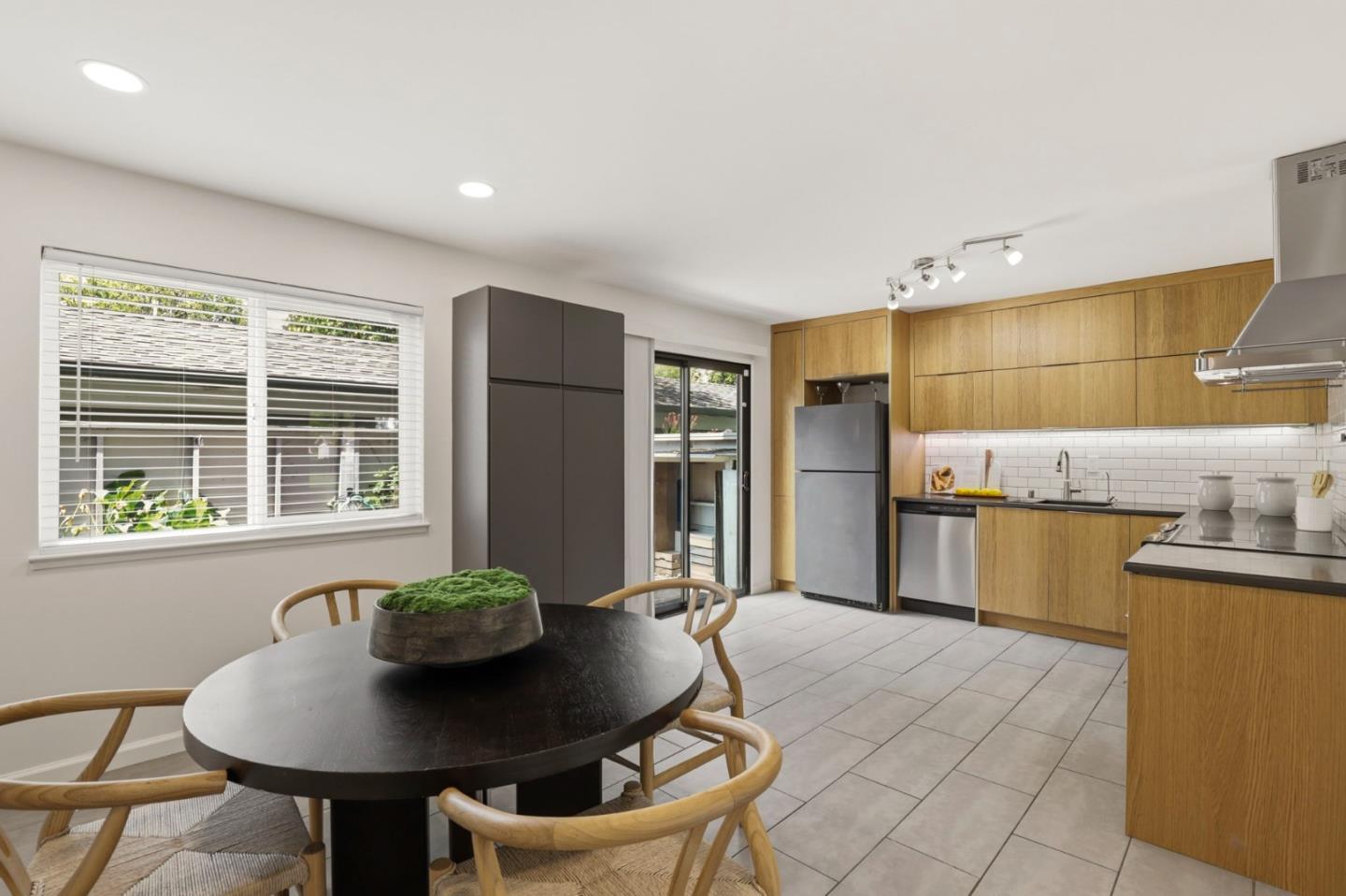 Photo #9: ML82043009 Listing: Photo #9